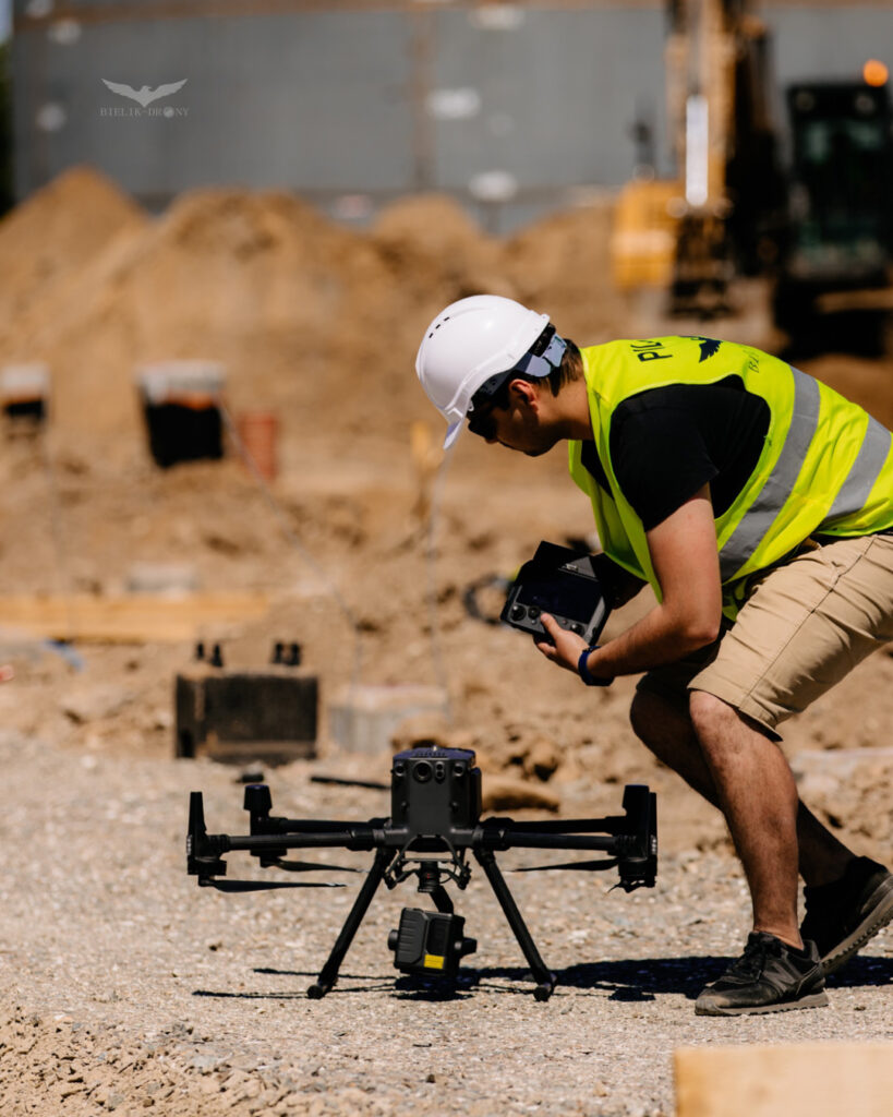 Inspekcje budowlane z drona - bielikdrony
